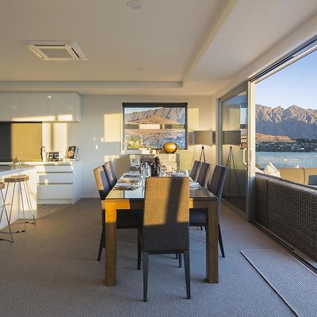Lakefront Luxury By Amazing Accom Queenstown Exterior foto